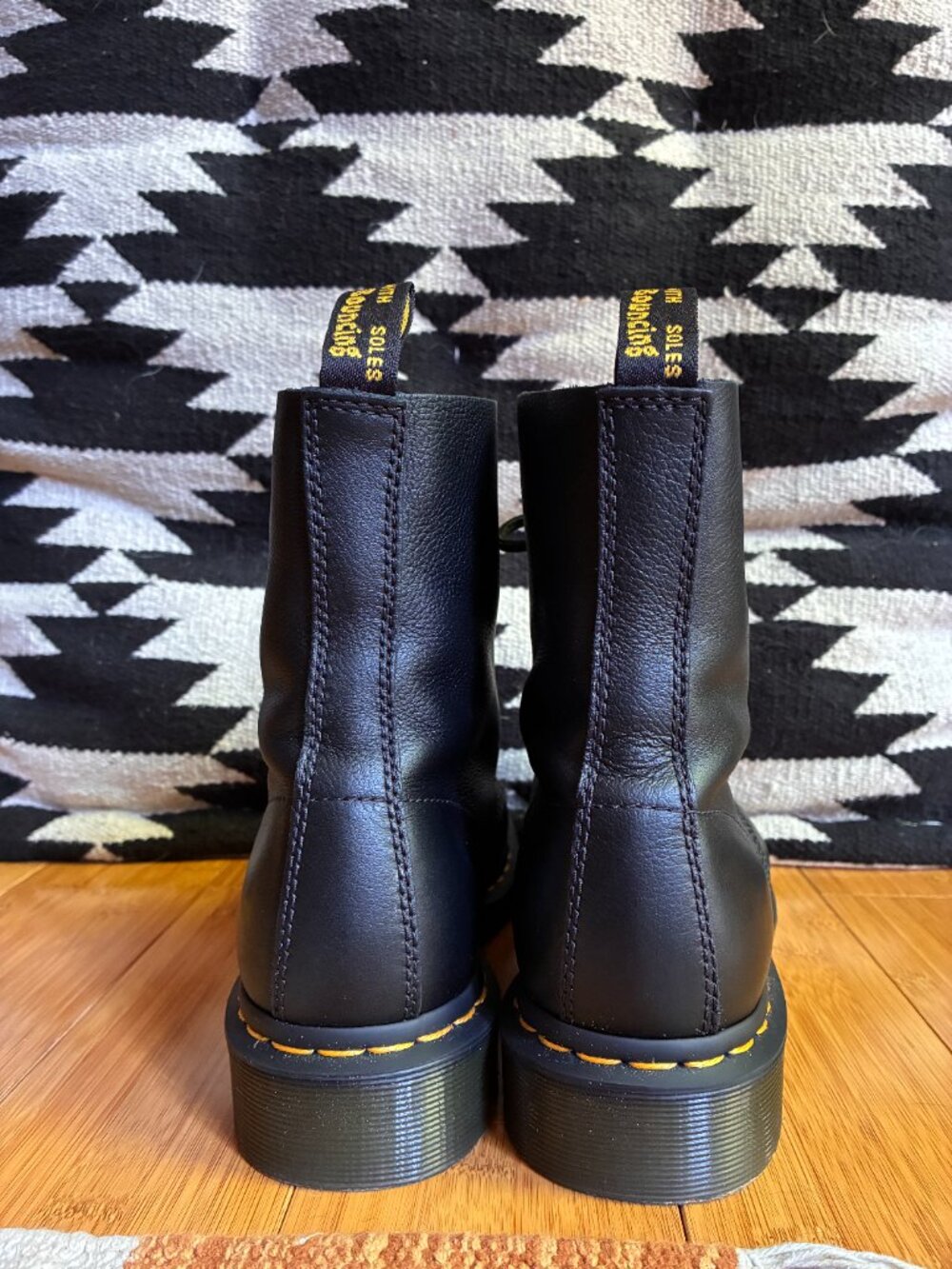 Dr. Martens 1460 Pascal Virginia Black Leather Women's Combat Boots Sz 9 - Picture 7 of 9